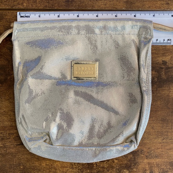 Stuart Weitzman Gold Drawstring Pouch (NWOT) - Picture 5 of 6